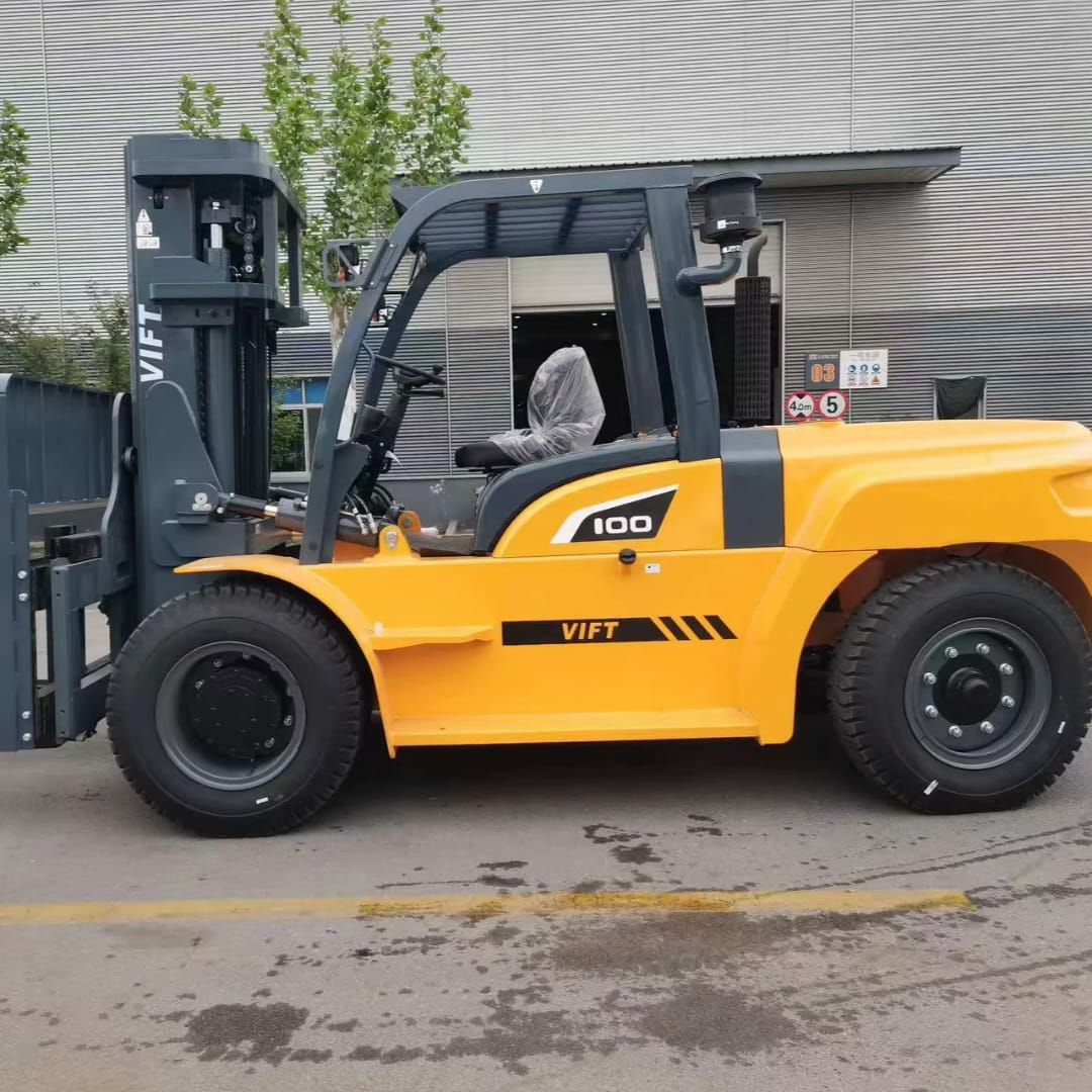 فوركلفت للايجار في الرياض * جميع الاحجام