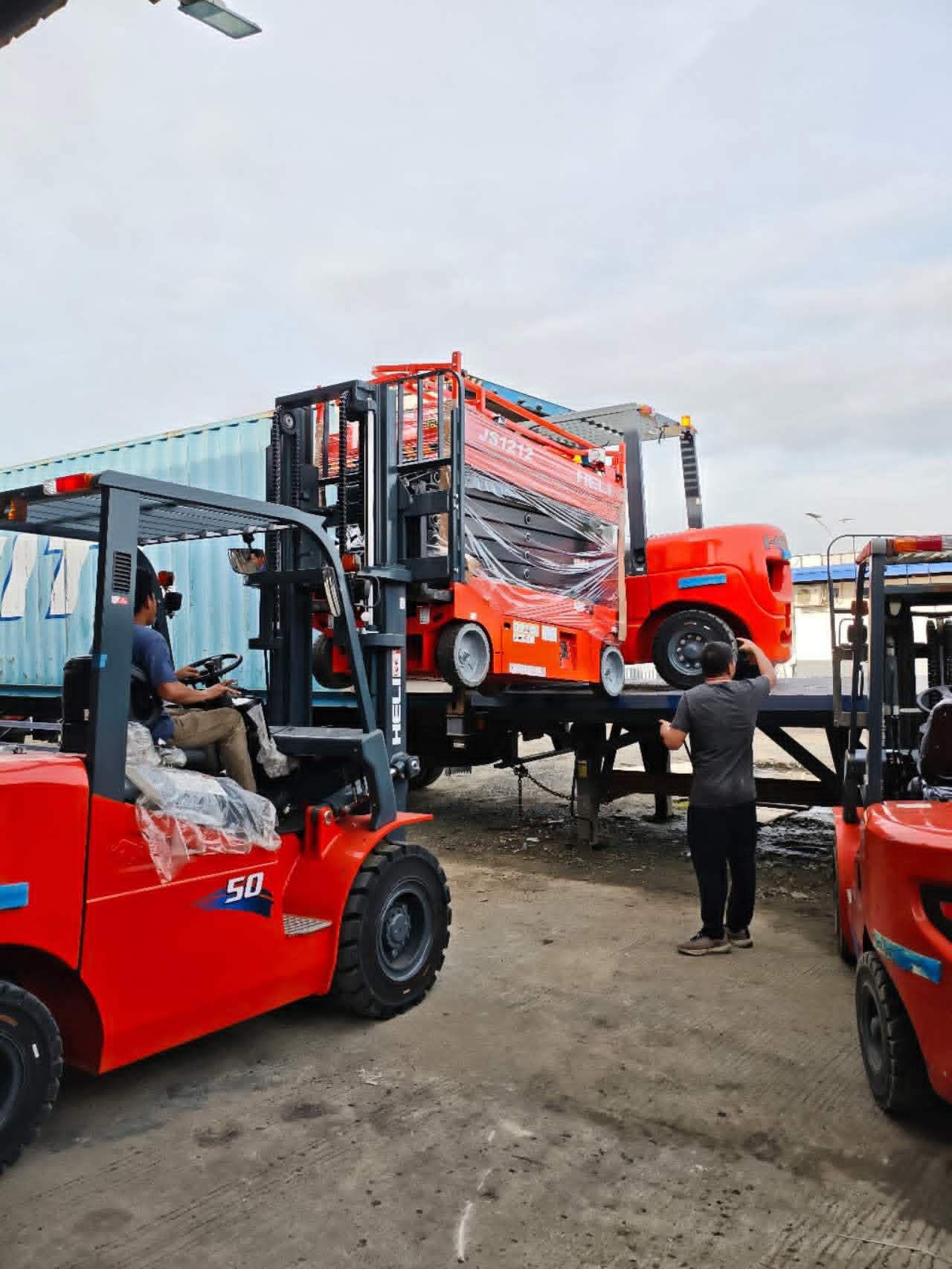 سيزر لفت للايجار | الرياض جدة الدمام | 0556837784