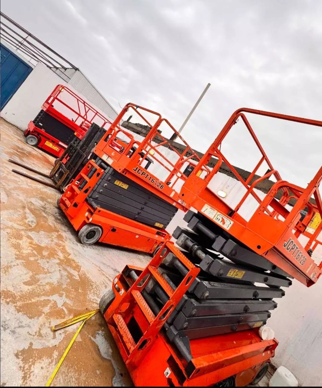 سيرز لفت من لفت للإيجار كهربا ديزل