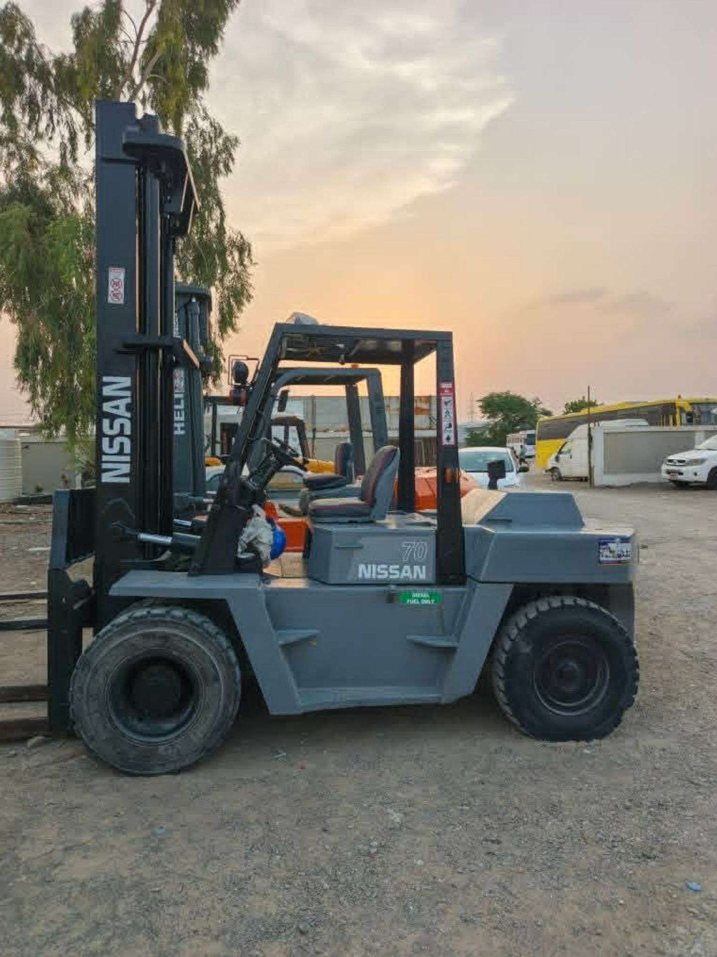 فوركلفت للايجار 3-20 طن | جدة الرياض مكة الدمام |