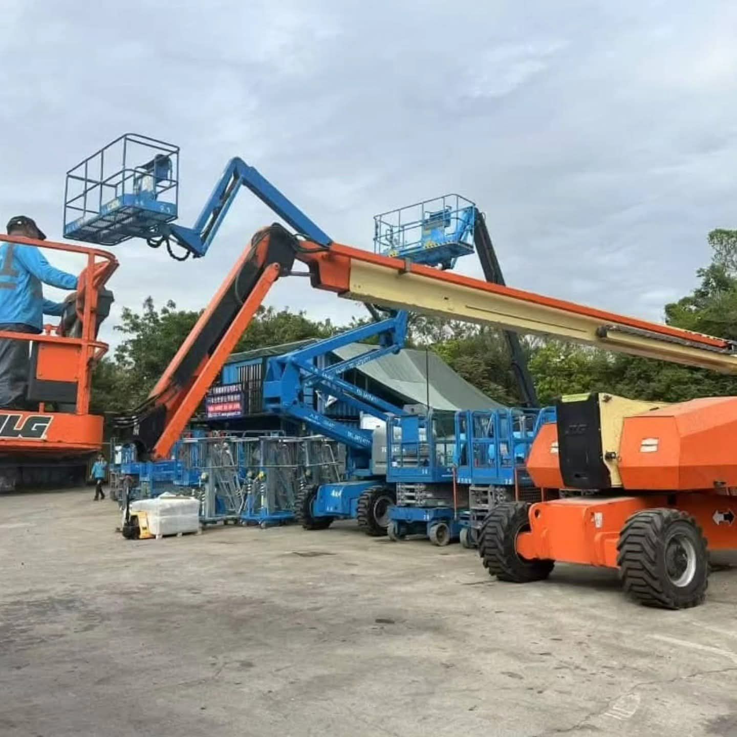 مان لفت و سيزر لفت للإيجار في المدينة المنورة