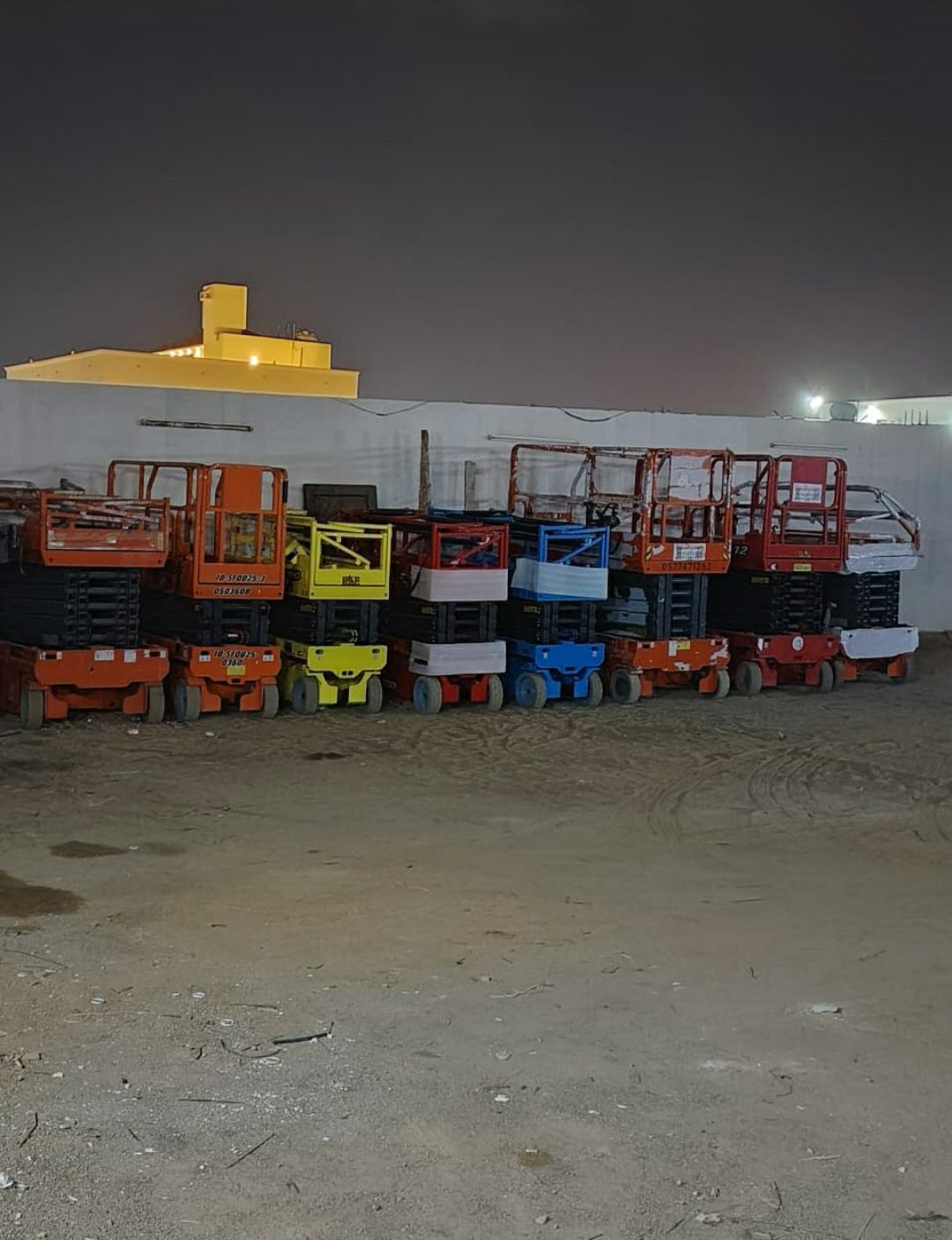 سيزرلفت مانلفت كهرباء ديزل رافعات شوكية فوركلفت لل