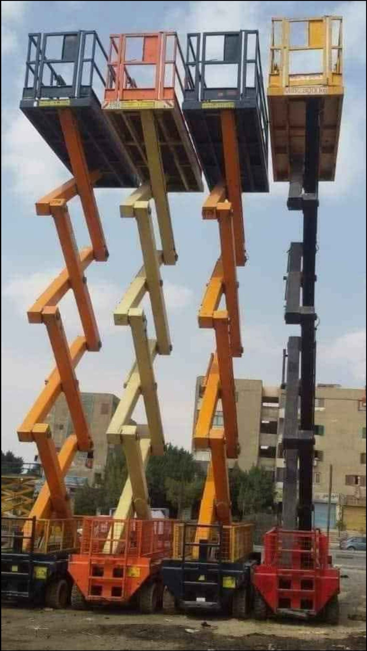 Scissor Lift Rental Dammam — Al-Sami | 0556837784