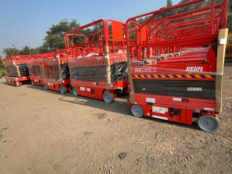 Manlift Scissor Lift Crane Forklift rental Dammam
