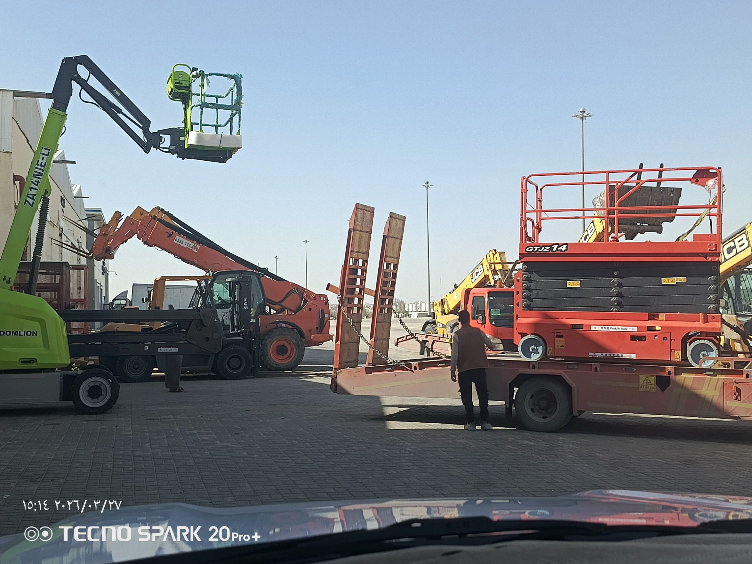 سيزرلفت 14متر للايجار في الدمام