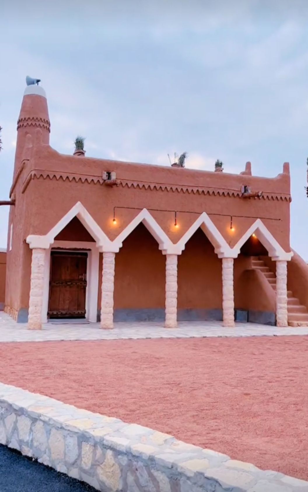 نعمل في مجال الصين التراثي