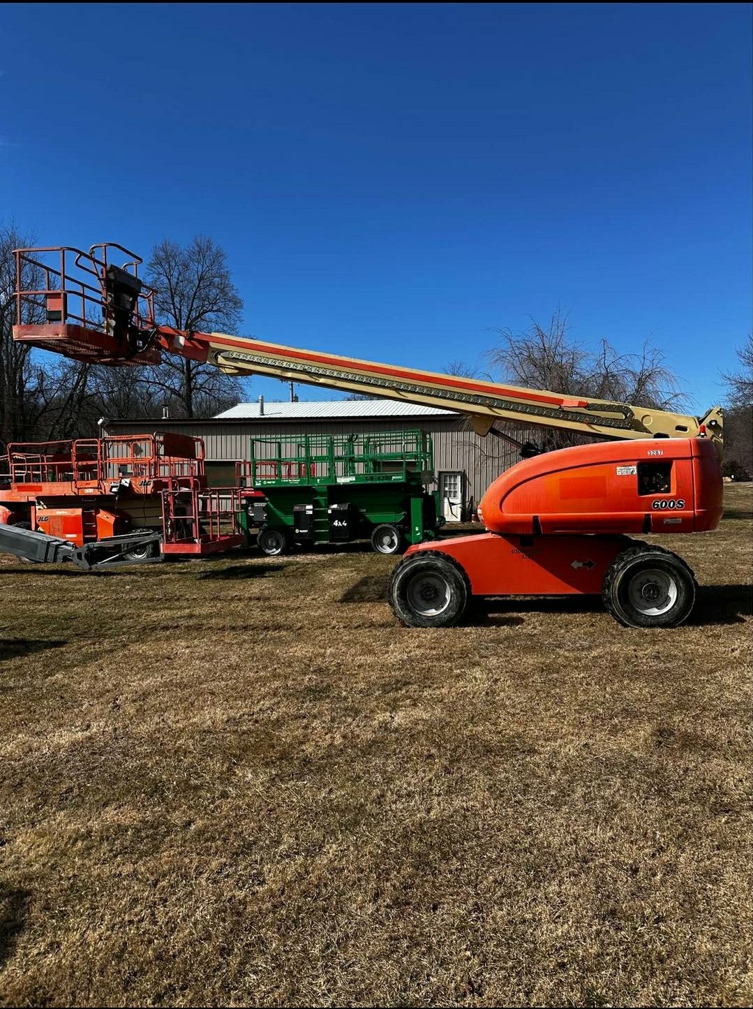 تأجير رافعات ذراعية (مان لفت / بوم لفت) في السعودي