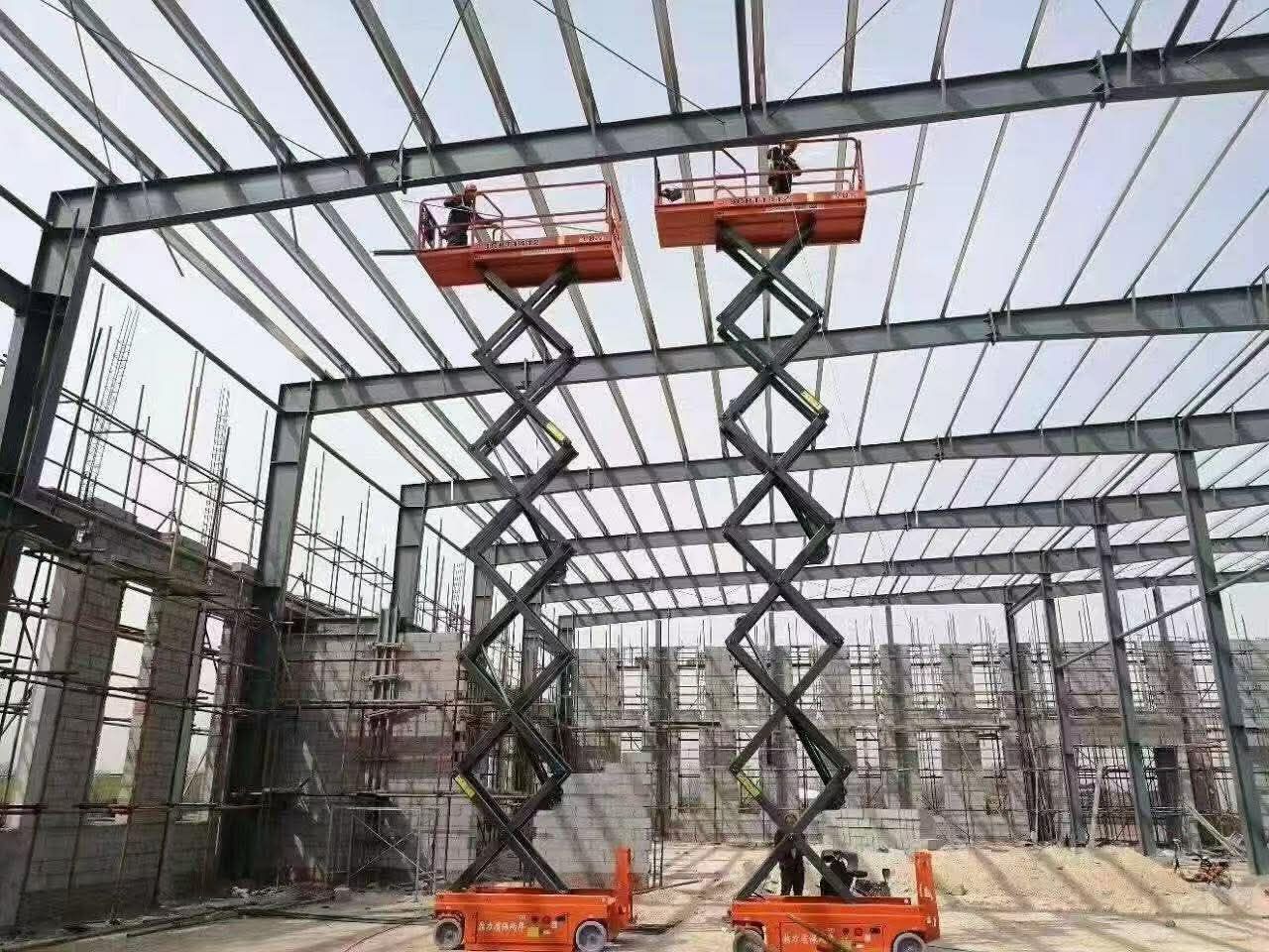 سيزر لفت للإيجار مان لفت للإيجار فوركفلت للايجار ج