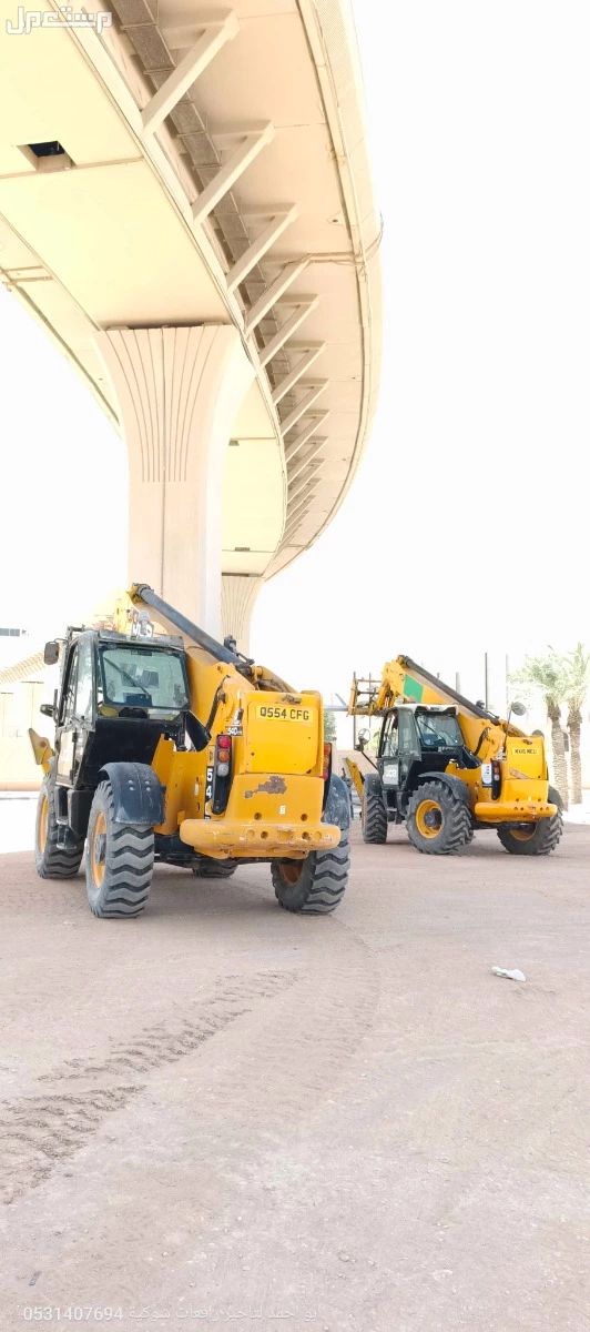 تأجير رافعات شوكية و كرينات و جي سي بي في الرياض