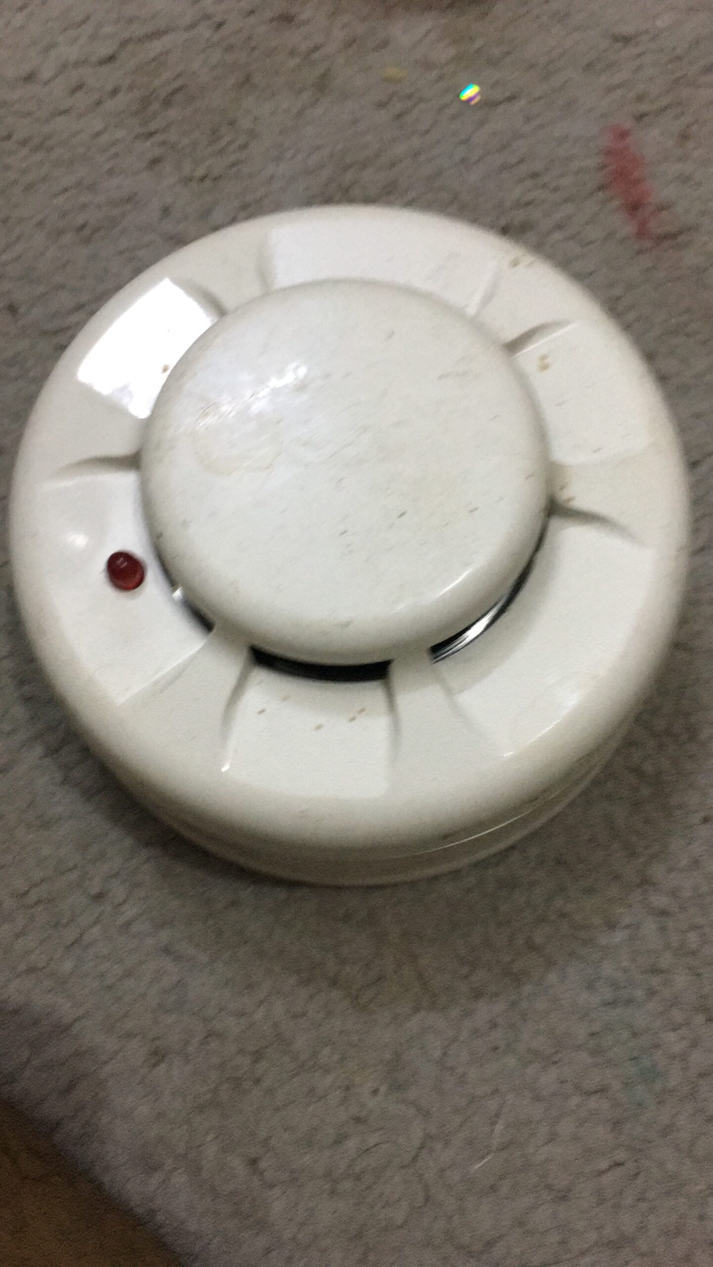 كواشف حريق مستعمل نظيف للبيع