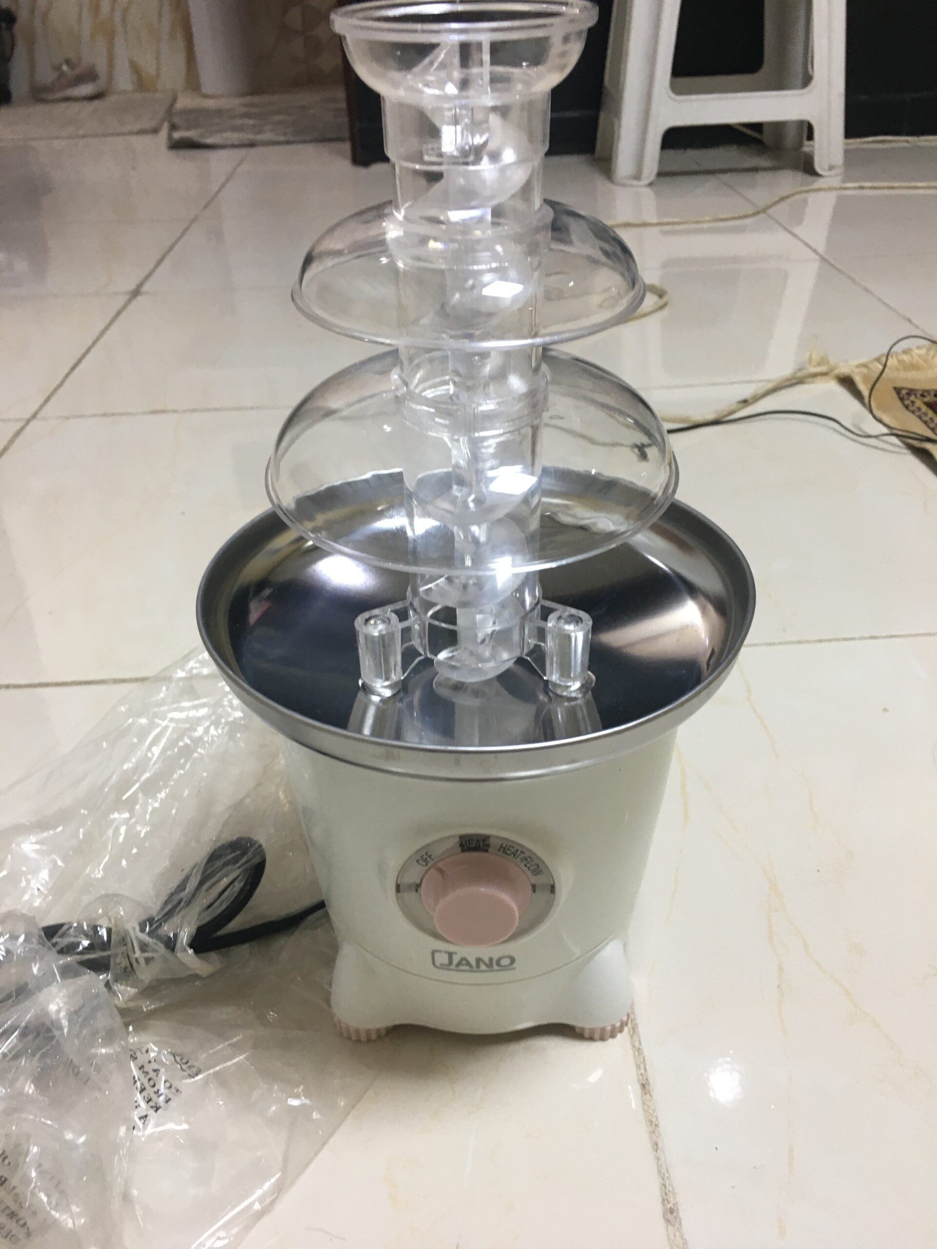 نافورة الشكولاتة الجميلة جديدة