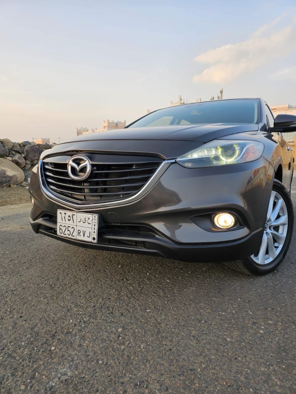 جيب مازدا فل كامل ٢٠١٦ ماشي ٢٩٩ الف السياره وكاله