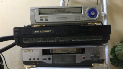 F2985972-D4C3-490A-AA6D-B871795E1356