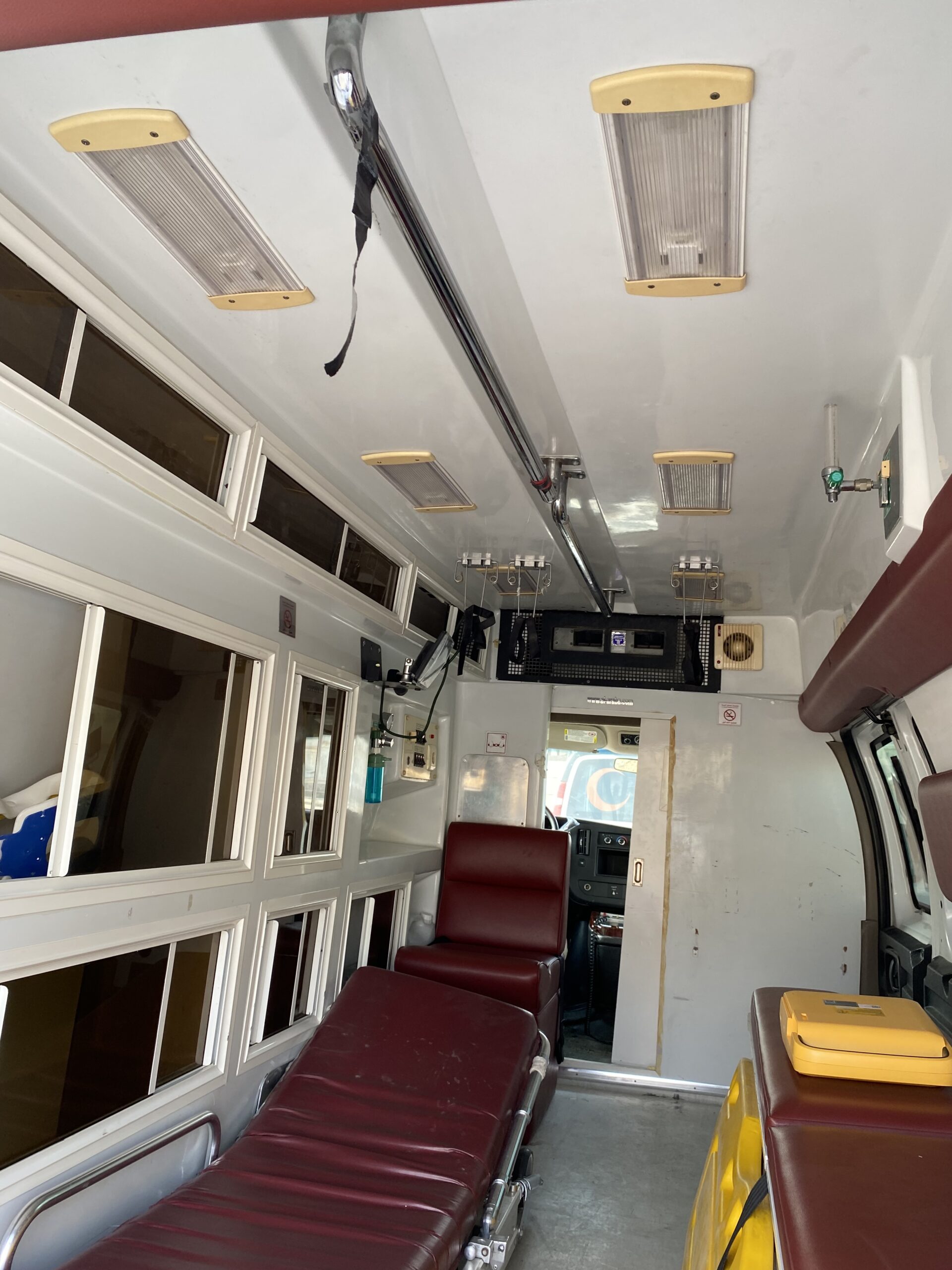 اسعاف للايجار🚨