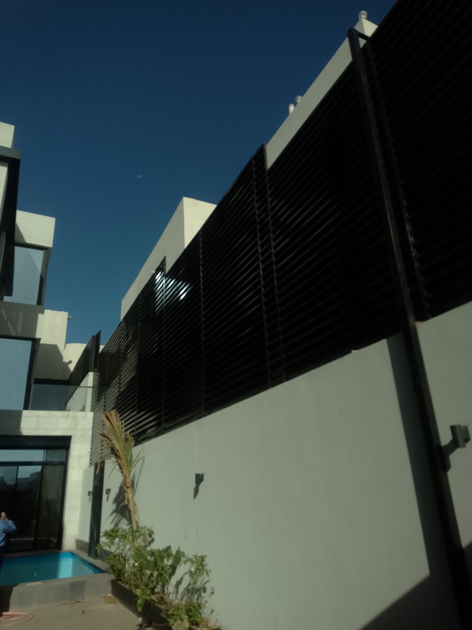 مظلات سواتر هناجر ساندويش بنل جده ومكه