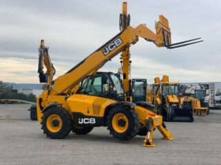 c5ab62d0-770d-45dc-b03f-a4223bfc0e0b-7