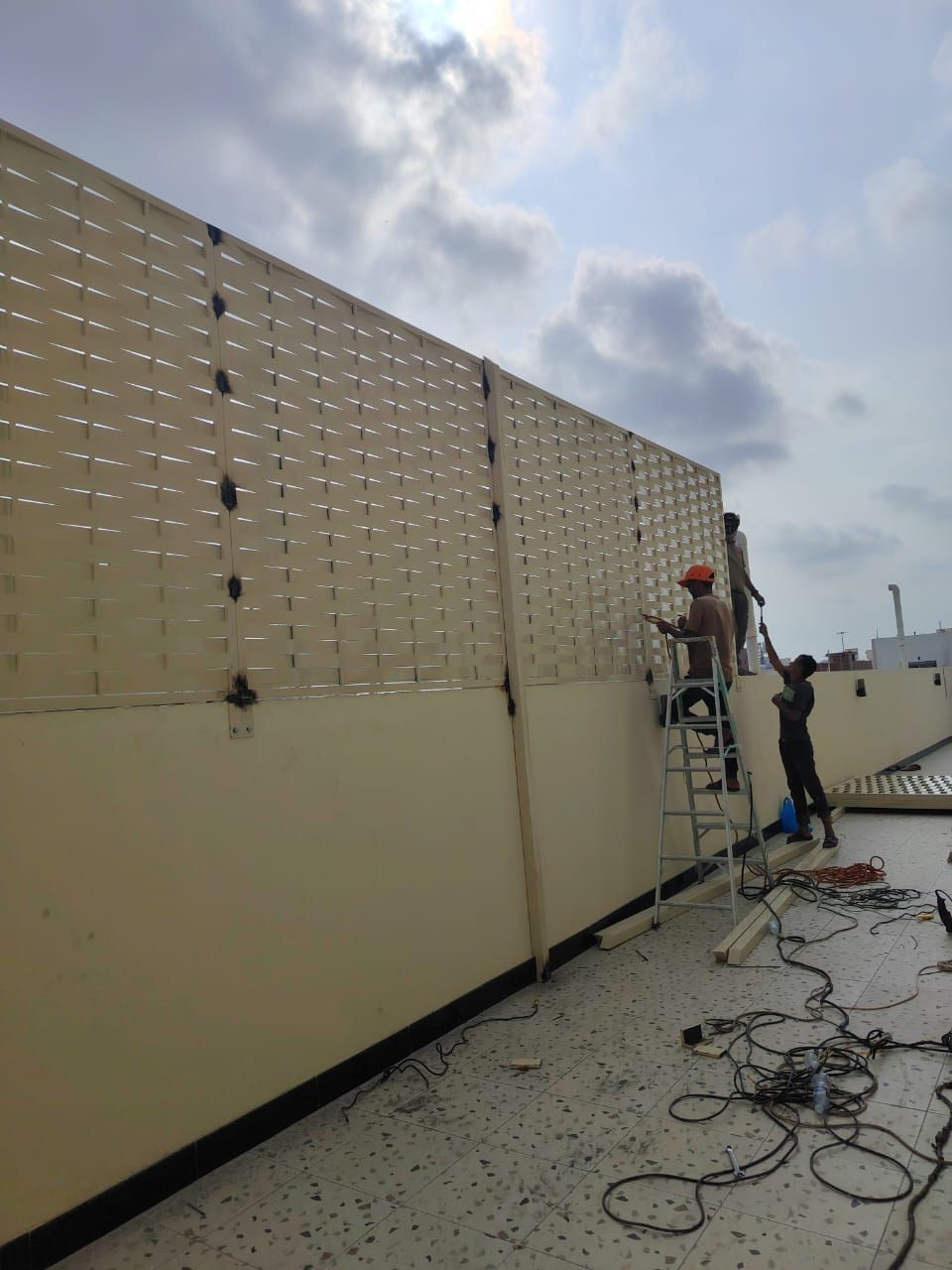 تركيب ساندويش بنل ملاحق ابحر الشماليه ملاحق ابحر ا