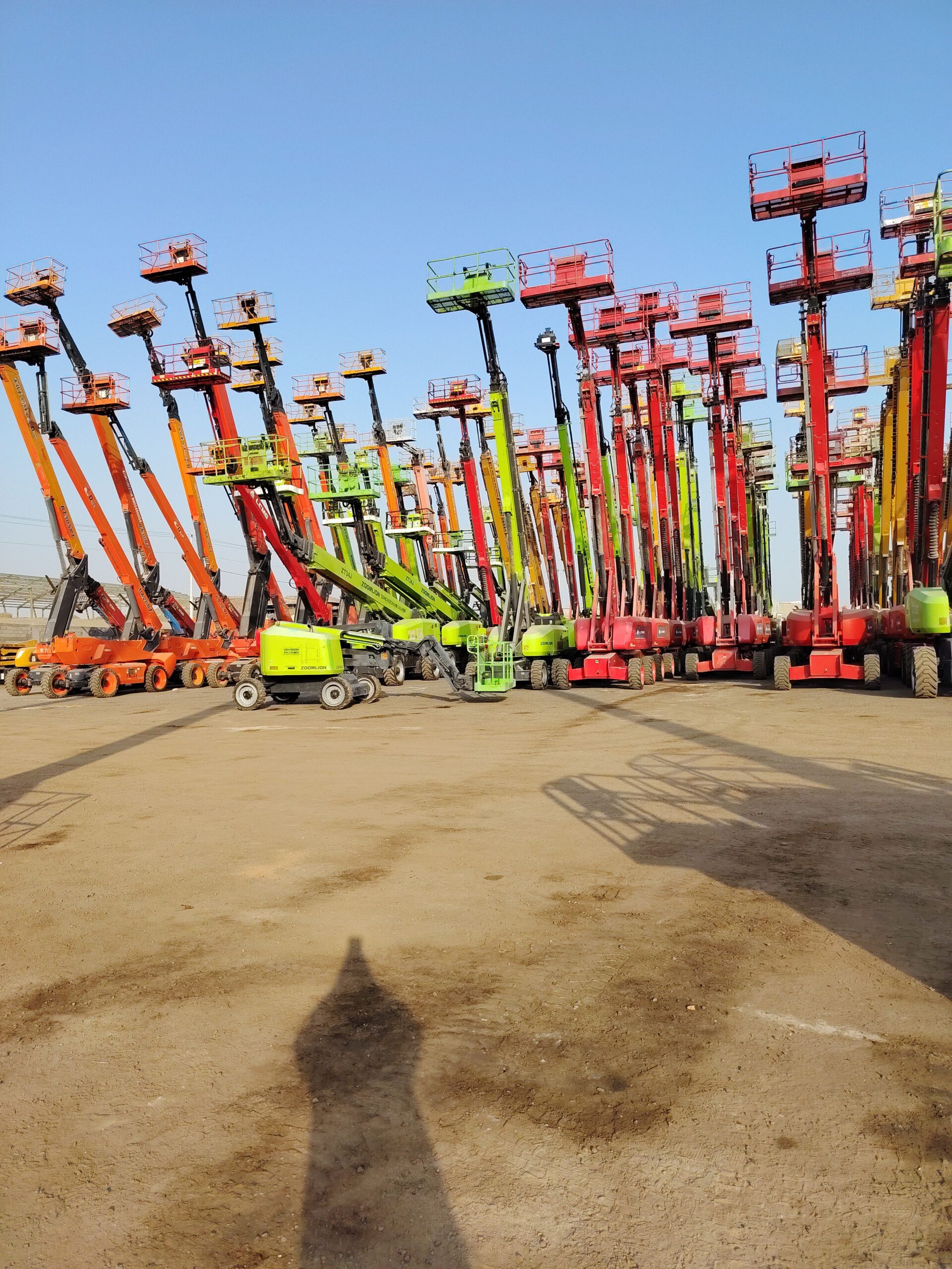 سيزر لفت للايجار، مان لفت للايجار، فوركلفت وكرينات