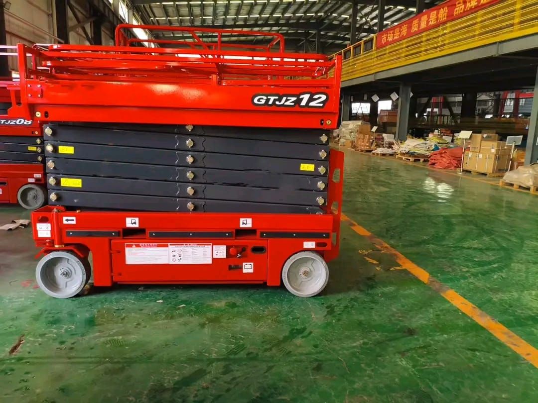 سيزر لفت للايجار، مان لفت للايجار، فوركلفت وكرينات