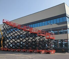 ee2900eb-1f83-45a6-ba8d-e0f5eb9b7490-1