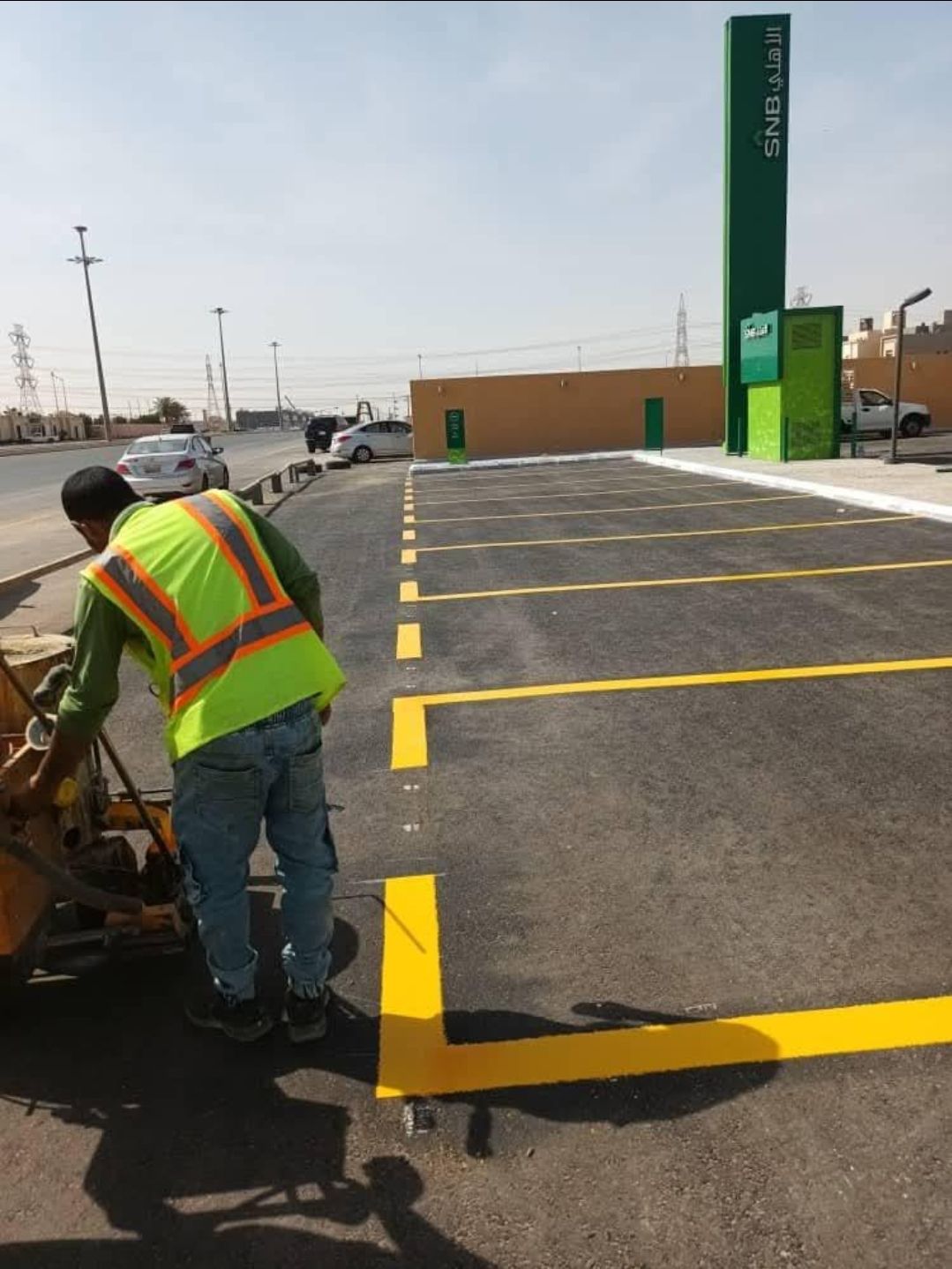 مقاول أسفلت وتخطيط بركنج