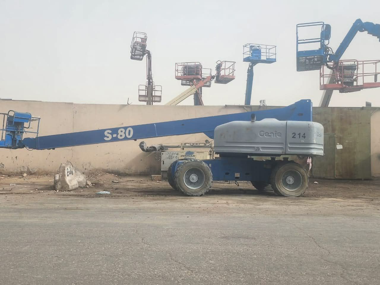 مان لفت و سيزر لفت للإيجار في جدة