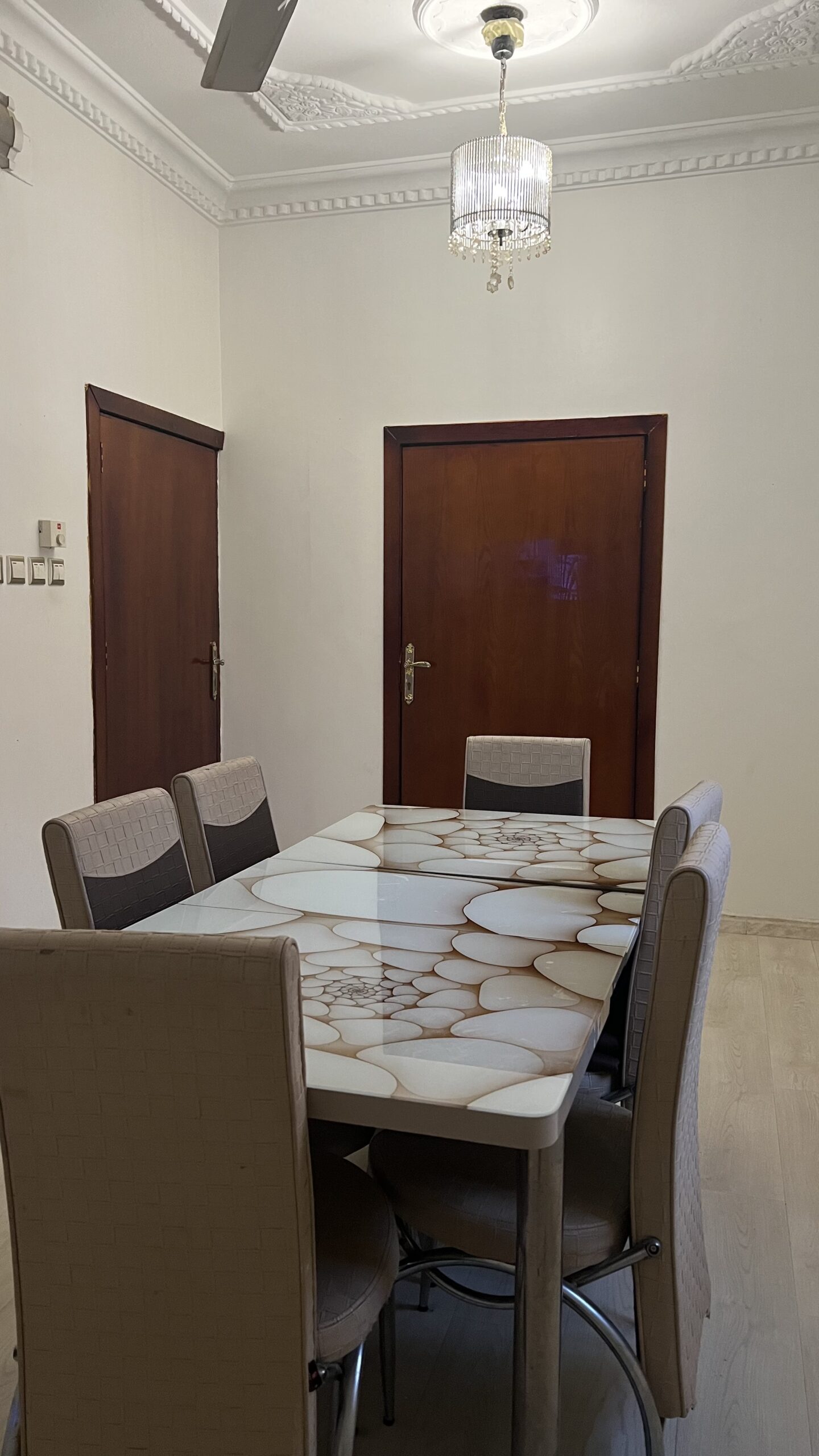 طاولة طعام 6 كراسي