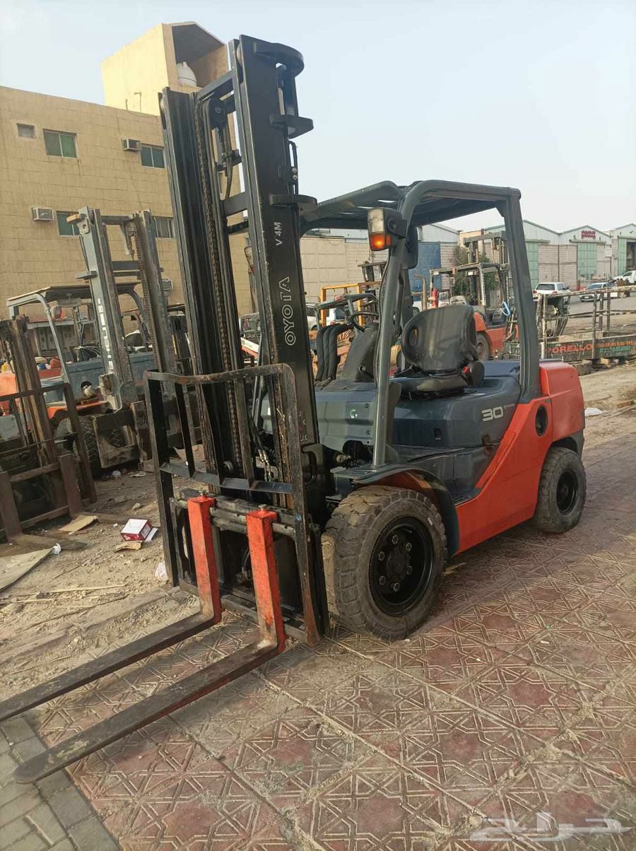 فوركلفت للإيجار سيزر لفت للإيجار مان لفت للإيجار