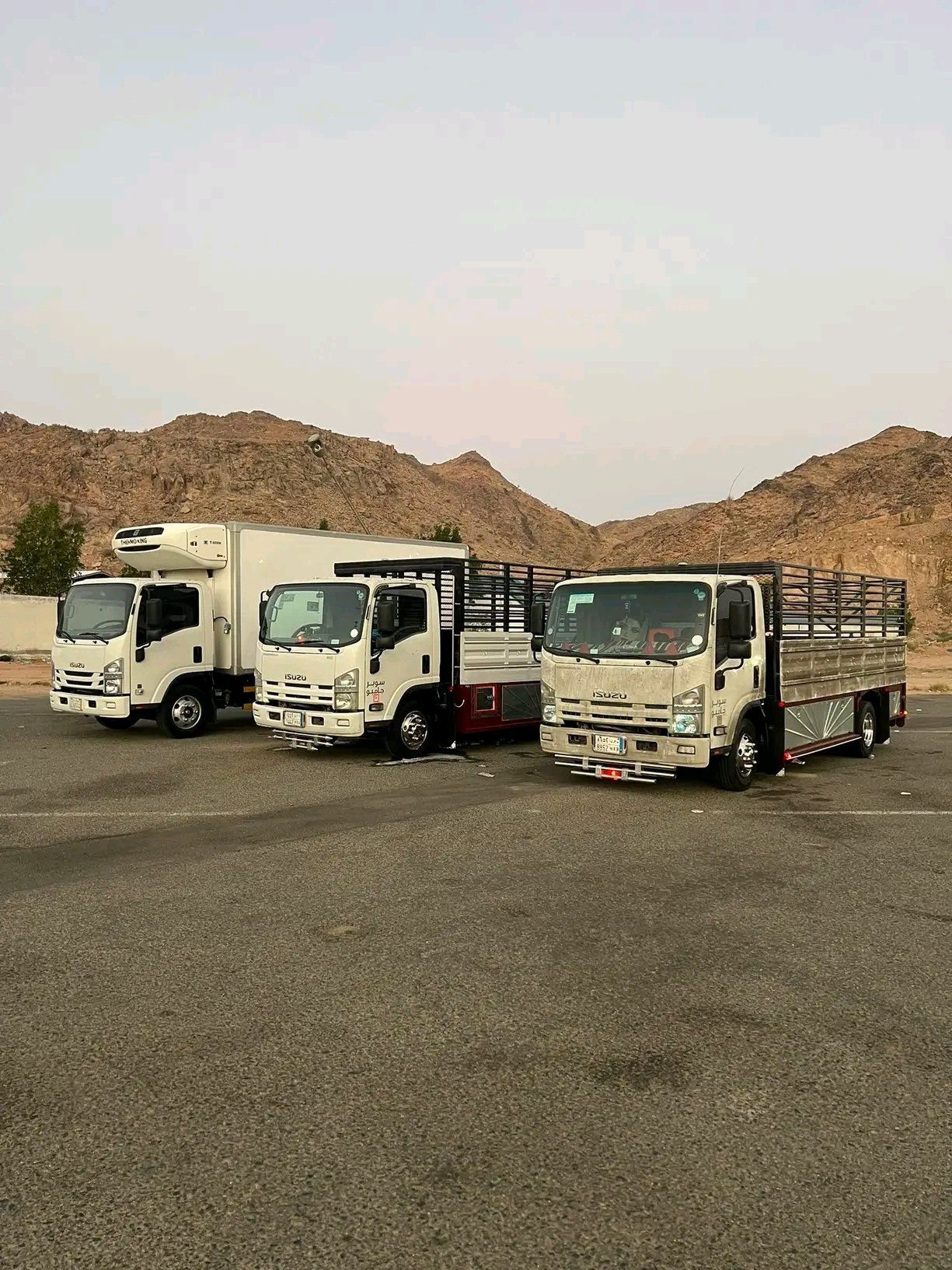 دينا توصيل الاثاث الي الجمعية الخيرية بالرياض 0َ56