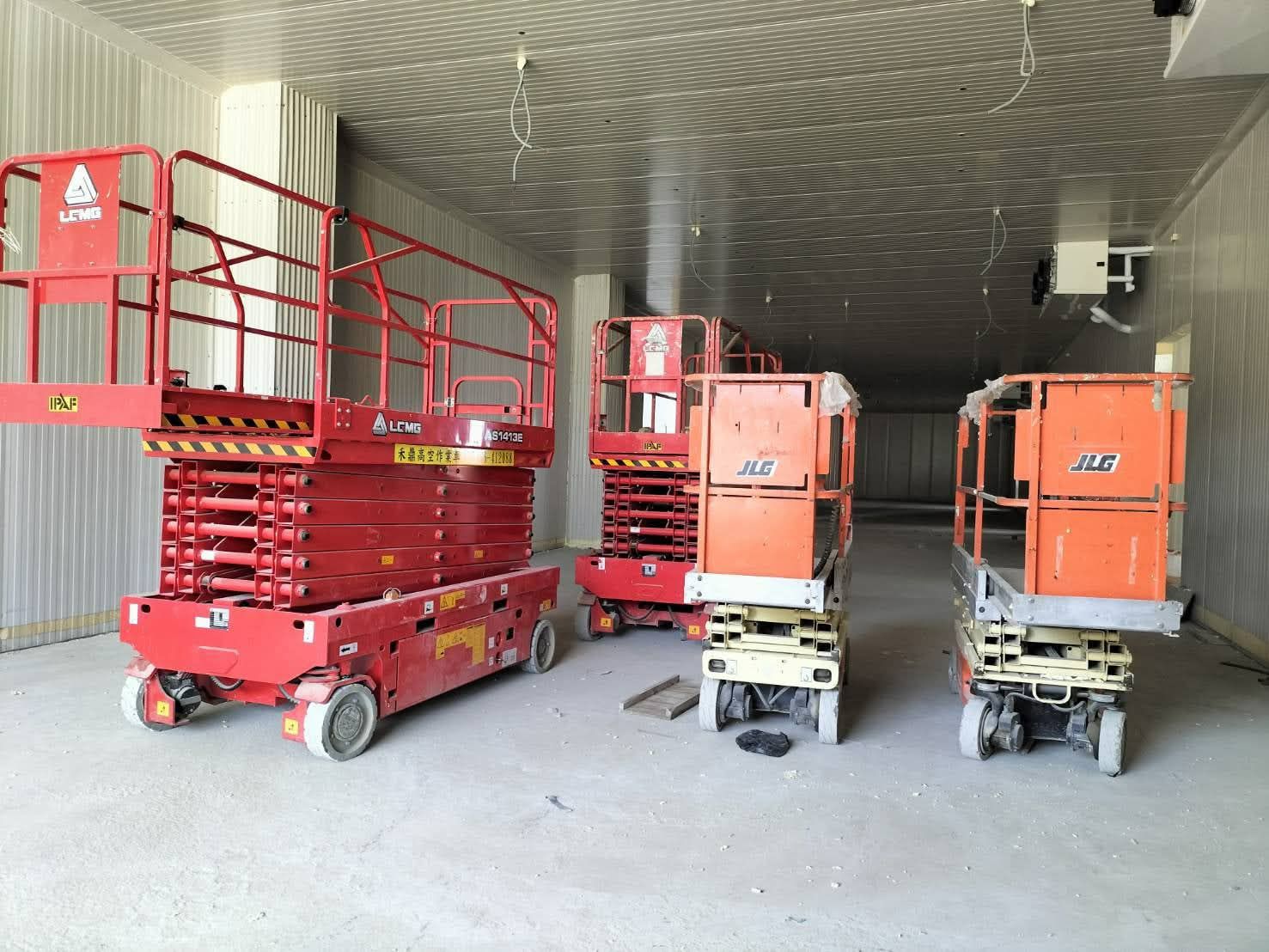 مان لفت للإيجار سيزر لفت للإيجار