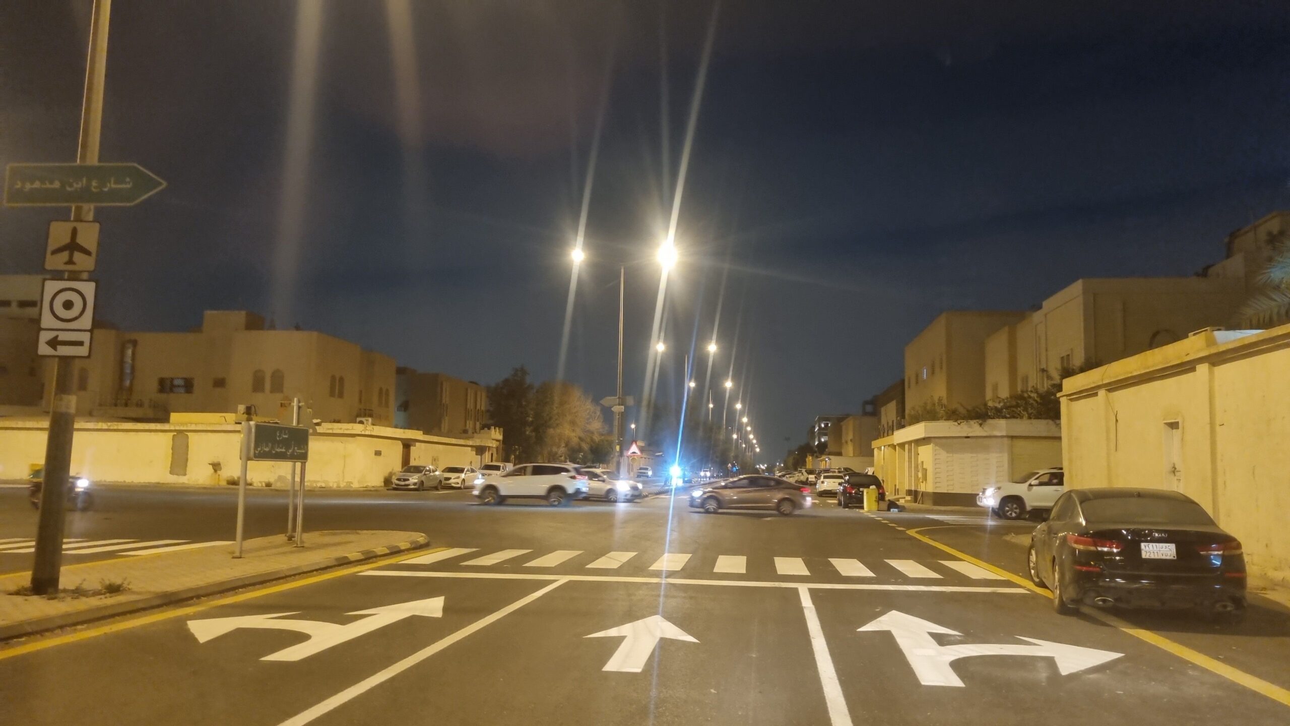 مقاول ومنفذ جميع أعمال الاسفلت وتخطيط الشوارع والب