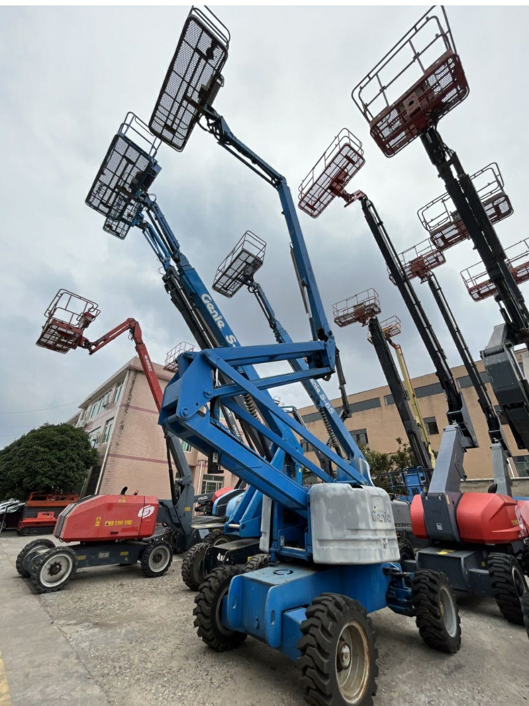 سيزرلفت اللايجار مانلفت اللايجار رافعات مقصية سقال