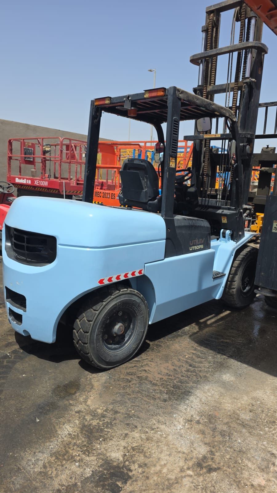 سقالات كهربائيه سيزرلفت للايجار في جده