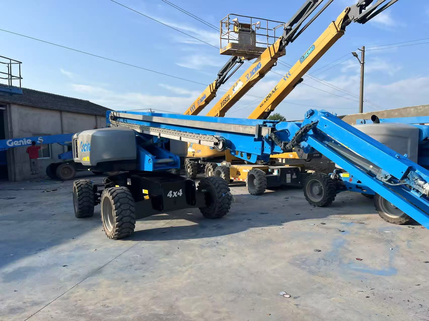 فوركلفت للإيجار سيزر لفت للإيجار مان لفت للإيجار