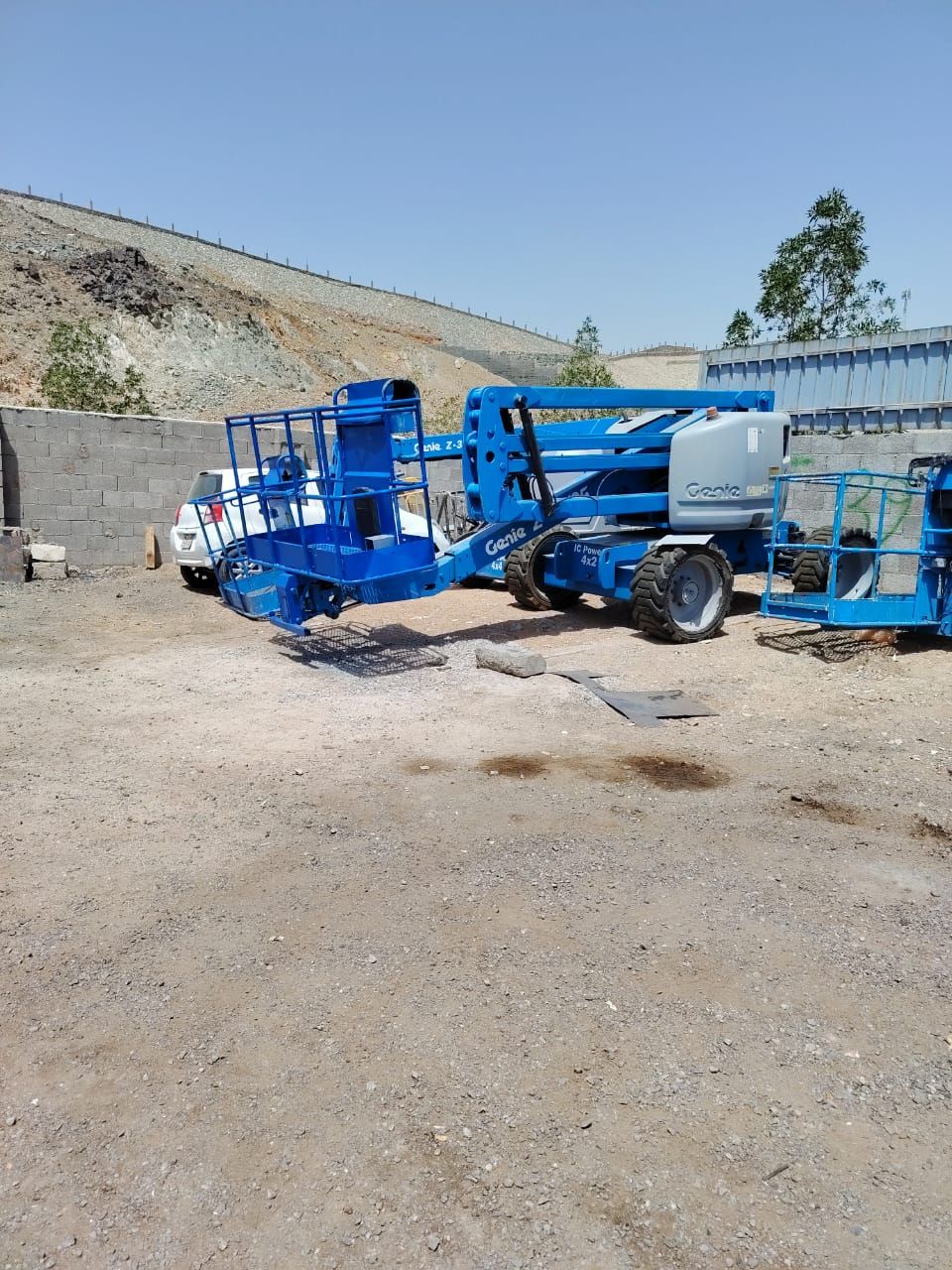 مان لفت للايجار، سيزرلفت للايجار، فوركلفت وكرينات