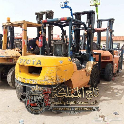 سيزر لفت للإيجار مان لفت للإيجار فوركلفت للايجار