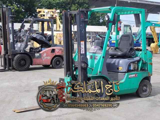 سيزر لفت مان لفت فوركلفت للإيجار الرياض