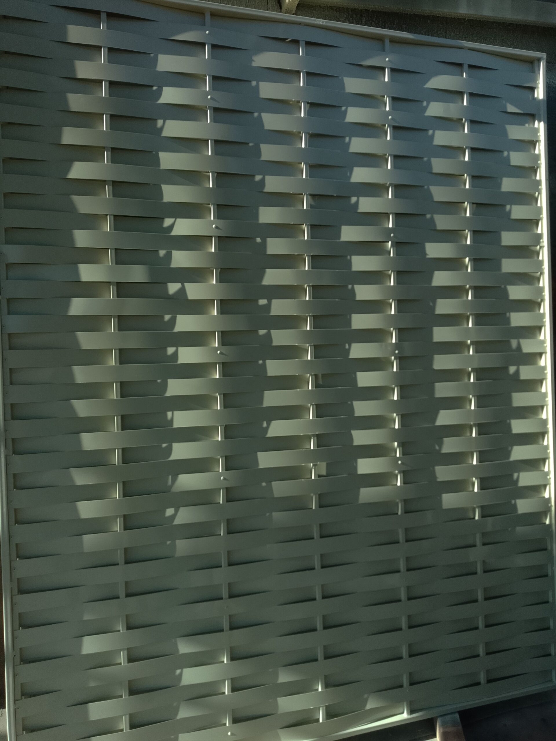 مظلا ت وسواتر ساندويتش بنل وبرجول جده ومكه