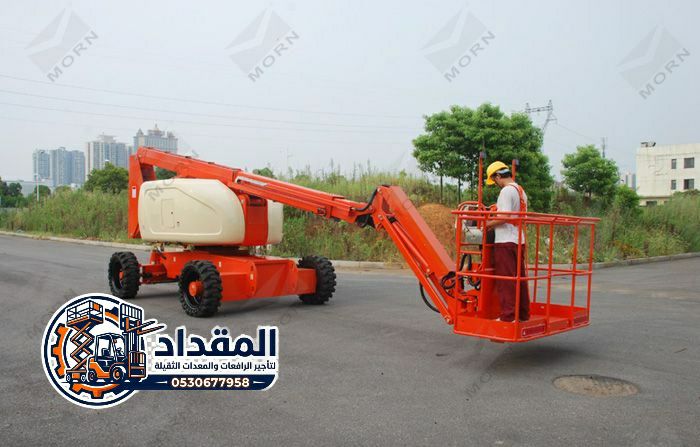 رافعات ذراعية ( مان لفت ) للإيجار بالدمام