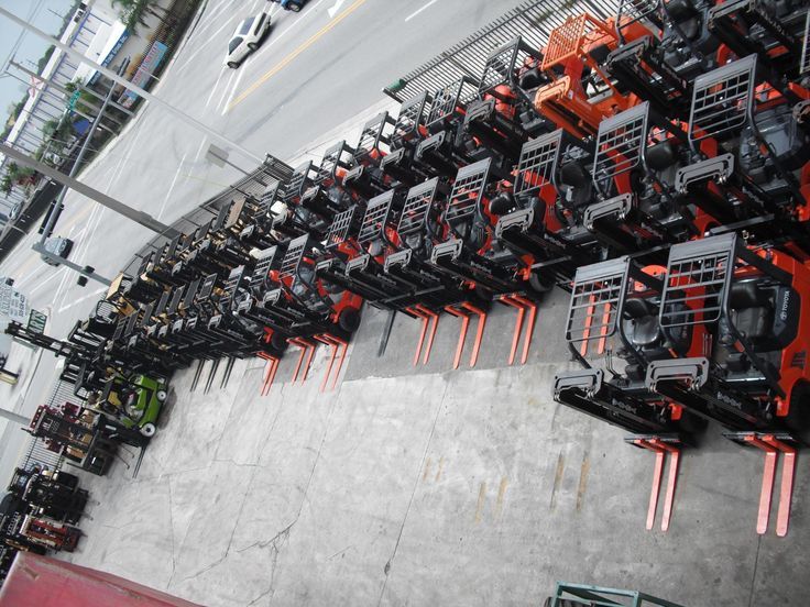 سيزرلفت للايجار مانلفت للايجار رافعة عمال للايجار