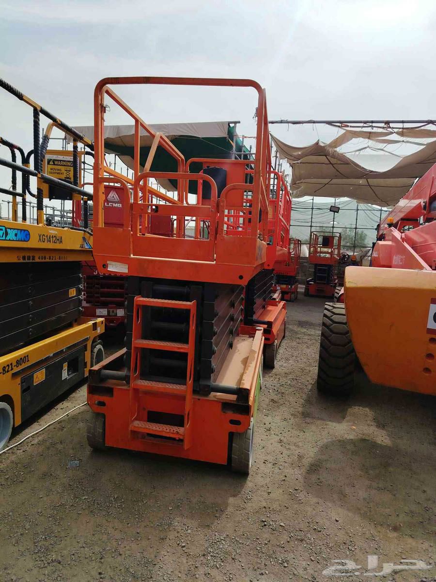 سيزر لفت للأيجار في الرياض – رافعات مقصية – سيزرات