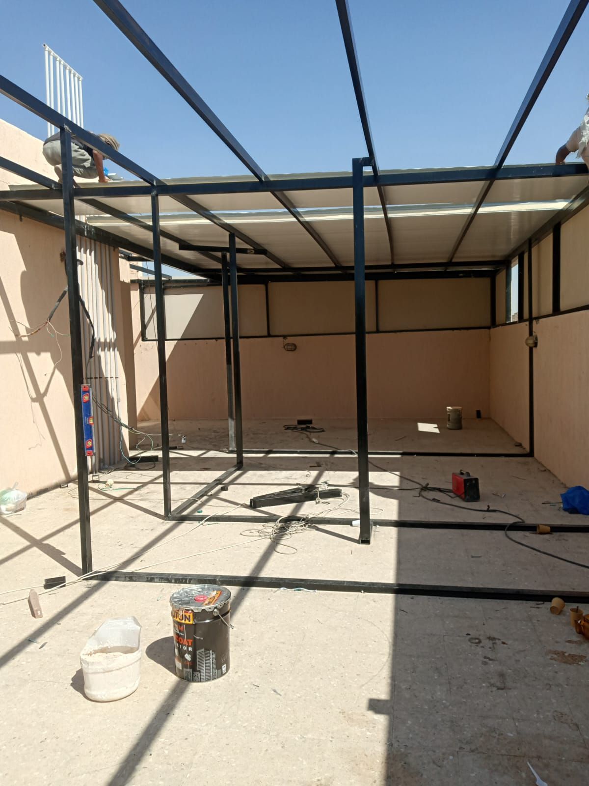 مظلات سواتر هناجر ساندويش بنل وبرجول جده ومكه