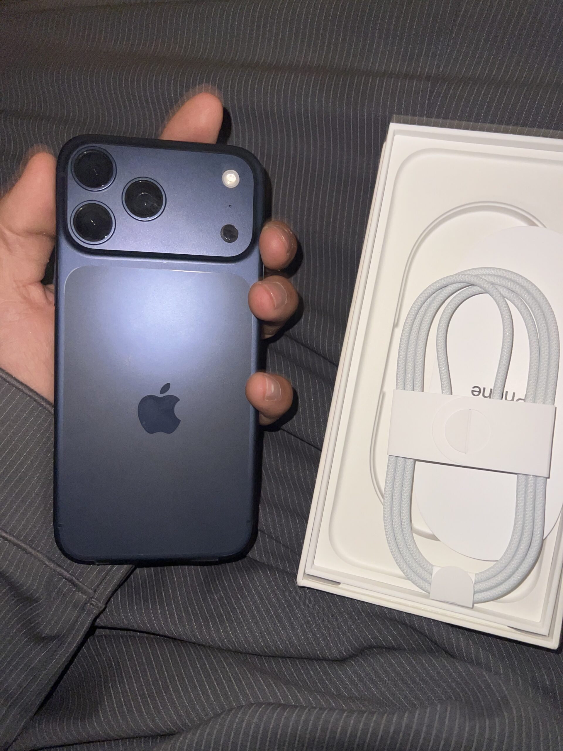 ايفون 17 برو ماكس