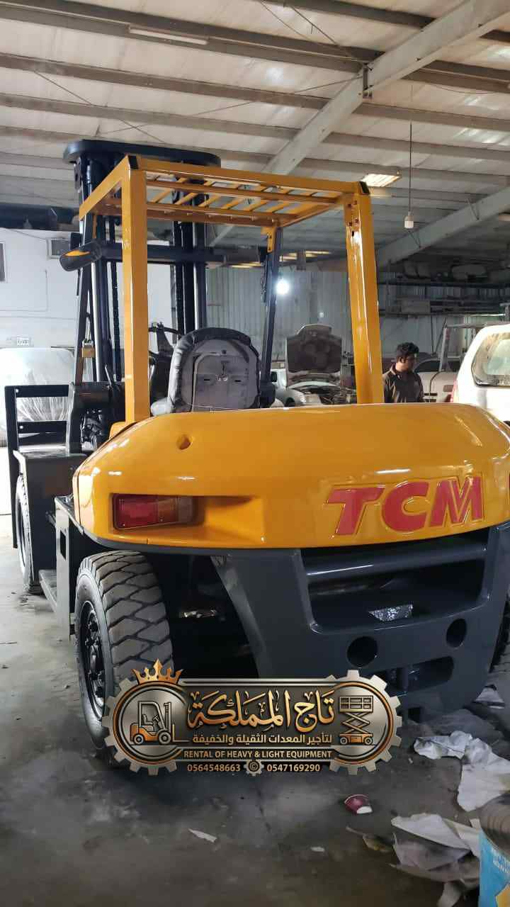 سيزر لفت ، مان لفت ، فوركلفت للإيجار الدمام