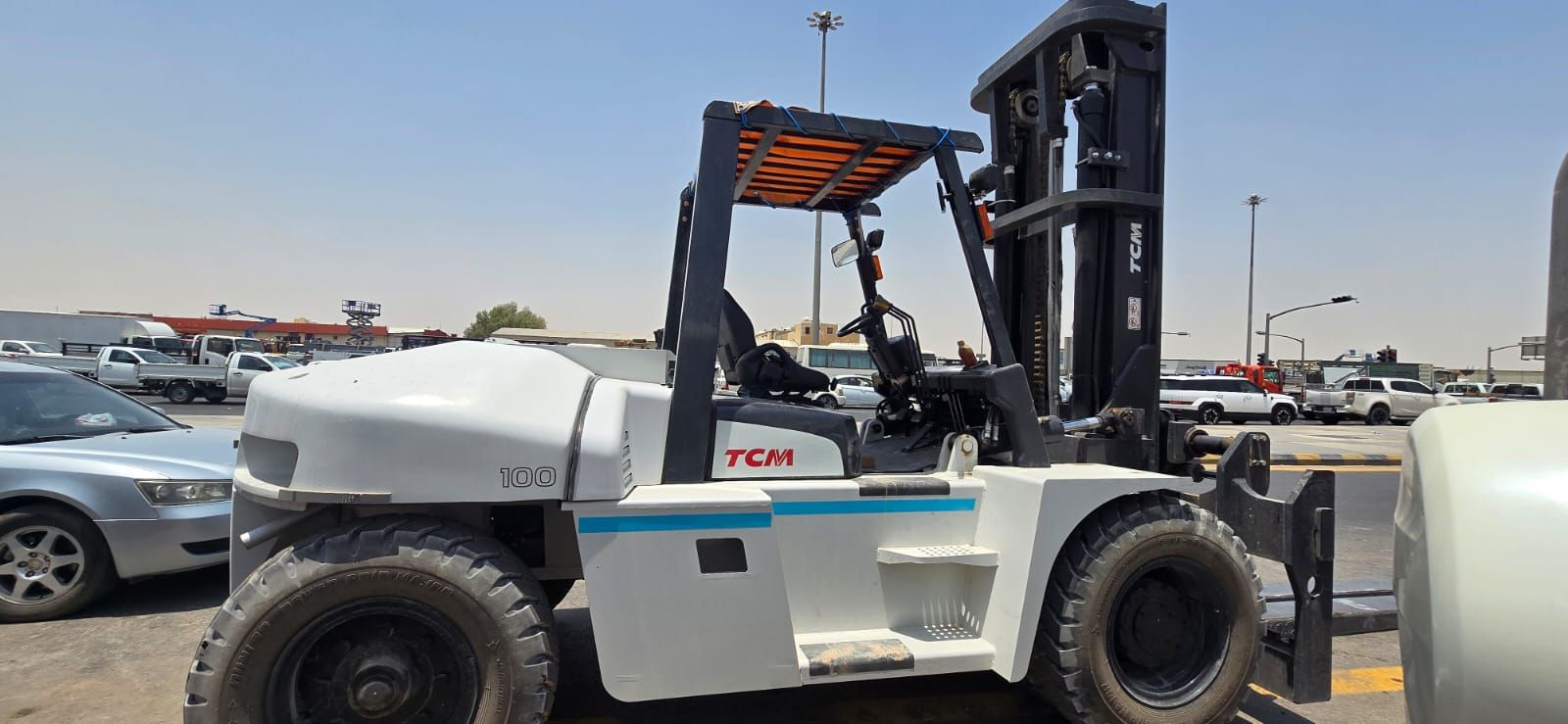 مانلفت للايجار ،سيزر لفت للايجار ،فوركلفت وكرينات