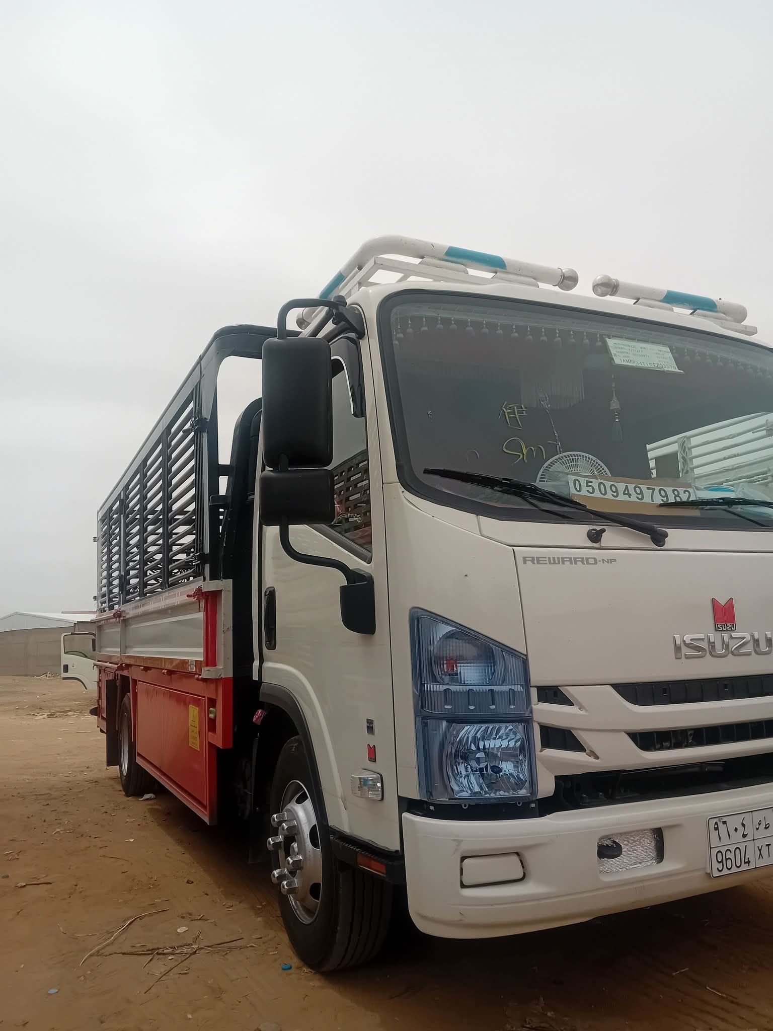 دينا نقل الاثاث الي الجمعة الخيرية بالرياض 0َ50701