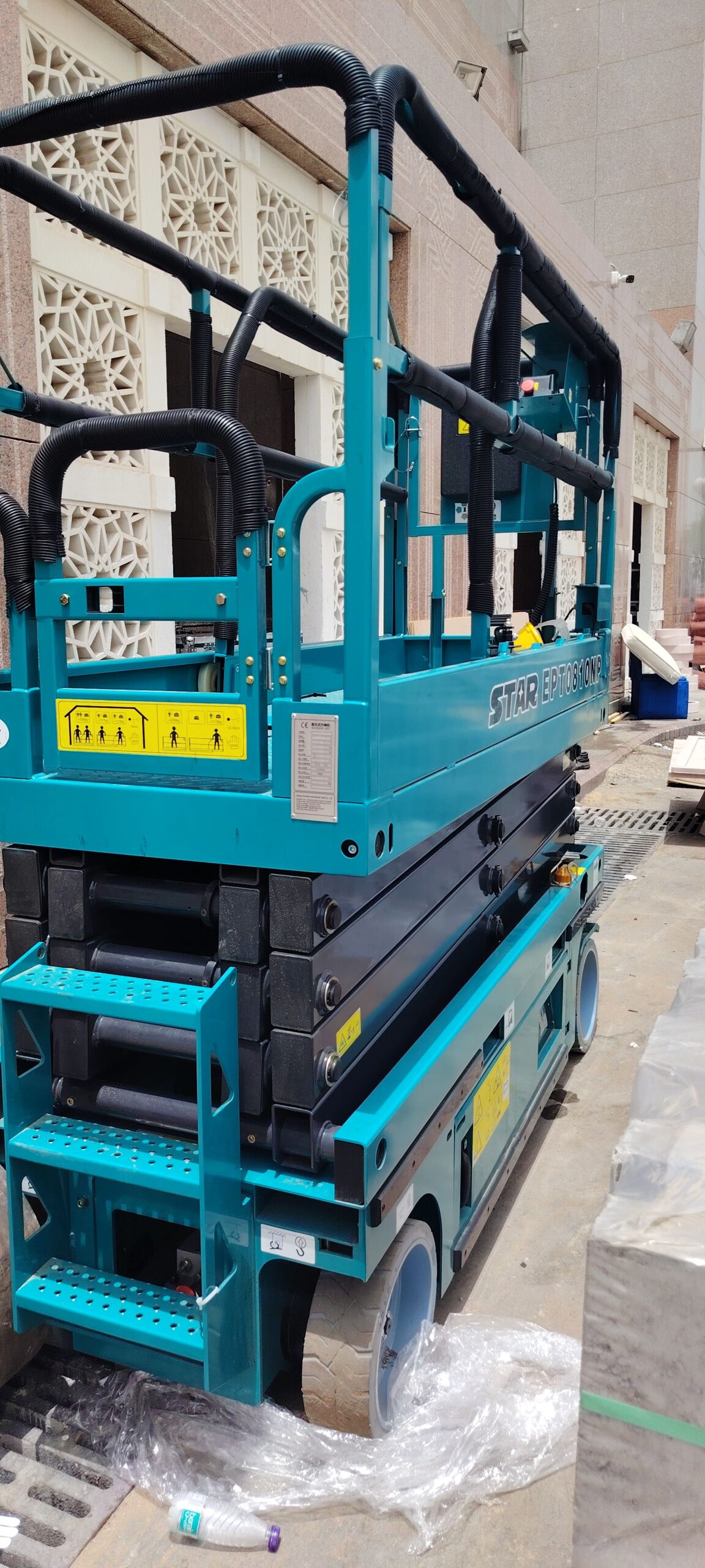 سيزرلفت للايجار، مان لفت للايجار، رافعات شوكية ومق