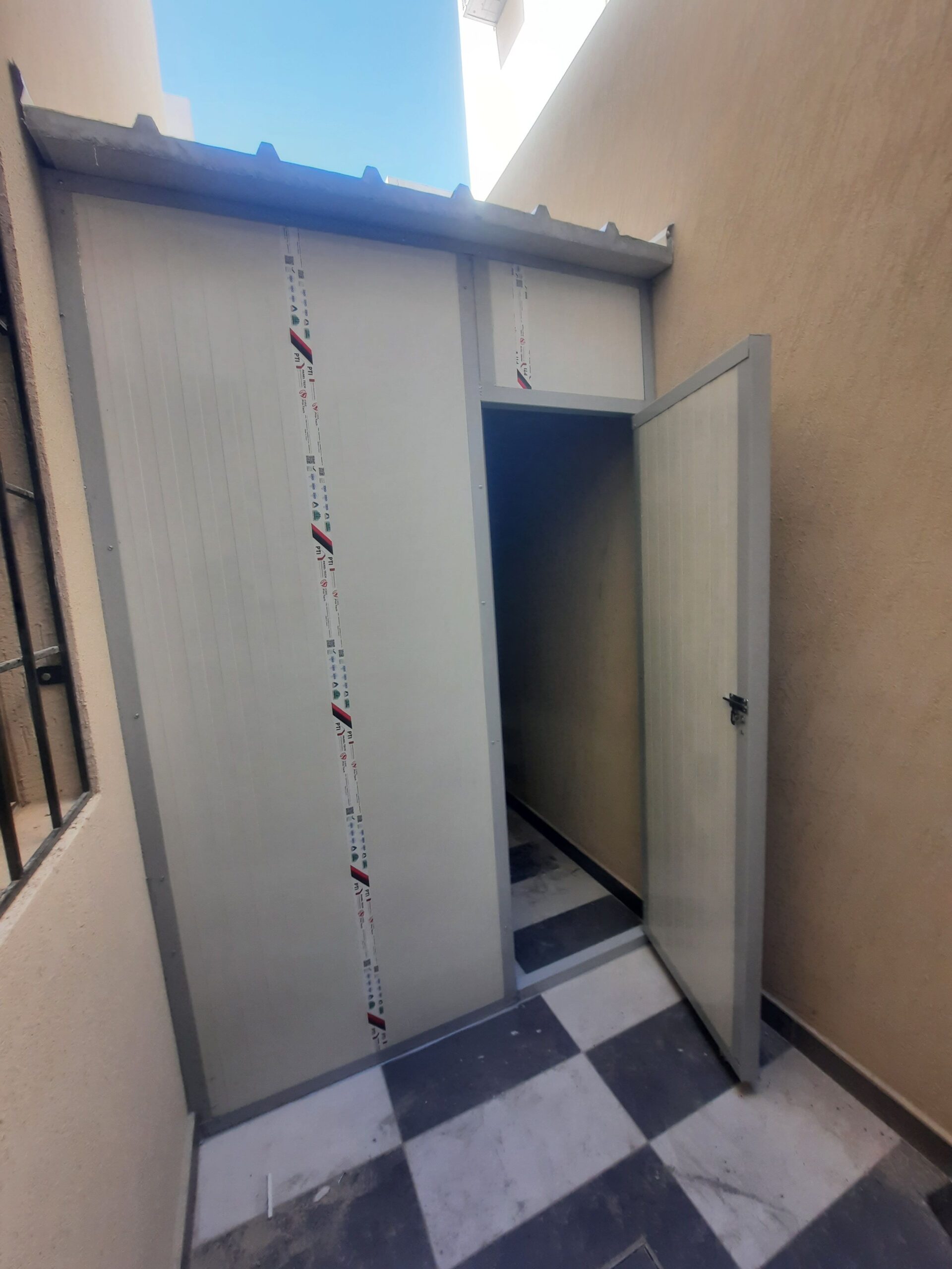 مظلات سواتر الشرقيه