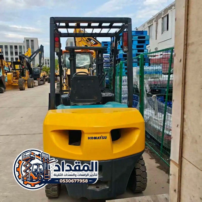 فوركلفت للإيجار في جدة | تأجير رافعات شوكية 3-15 ط