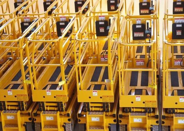 رافعات شوكية للإيجار سيزر لفت للإيجار بالرياض